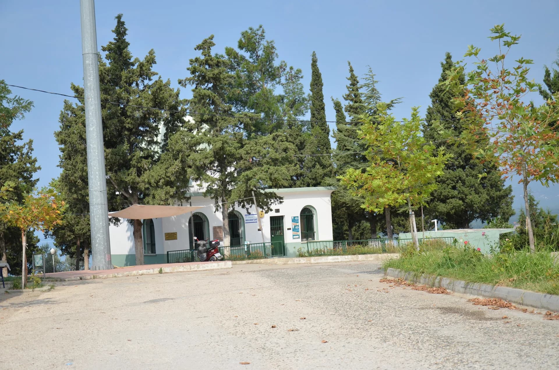 Abdulvahap Sancaktarı Türbesi (Bayraklı Dede) — 4