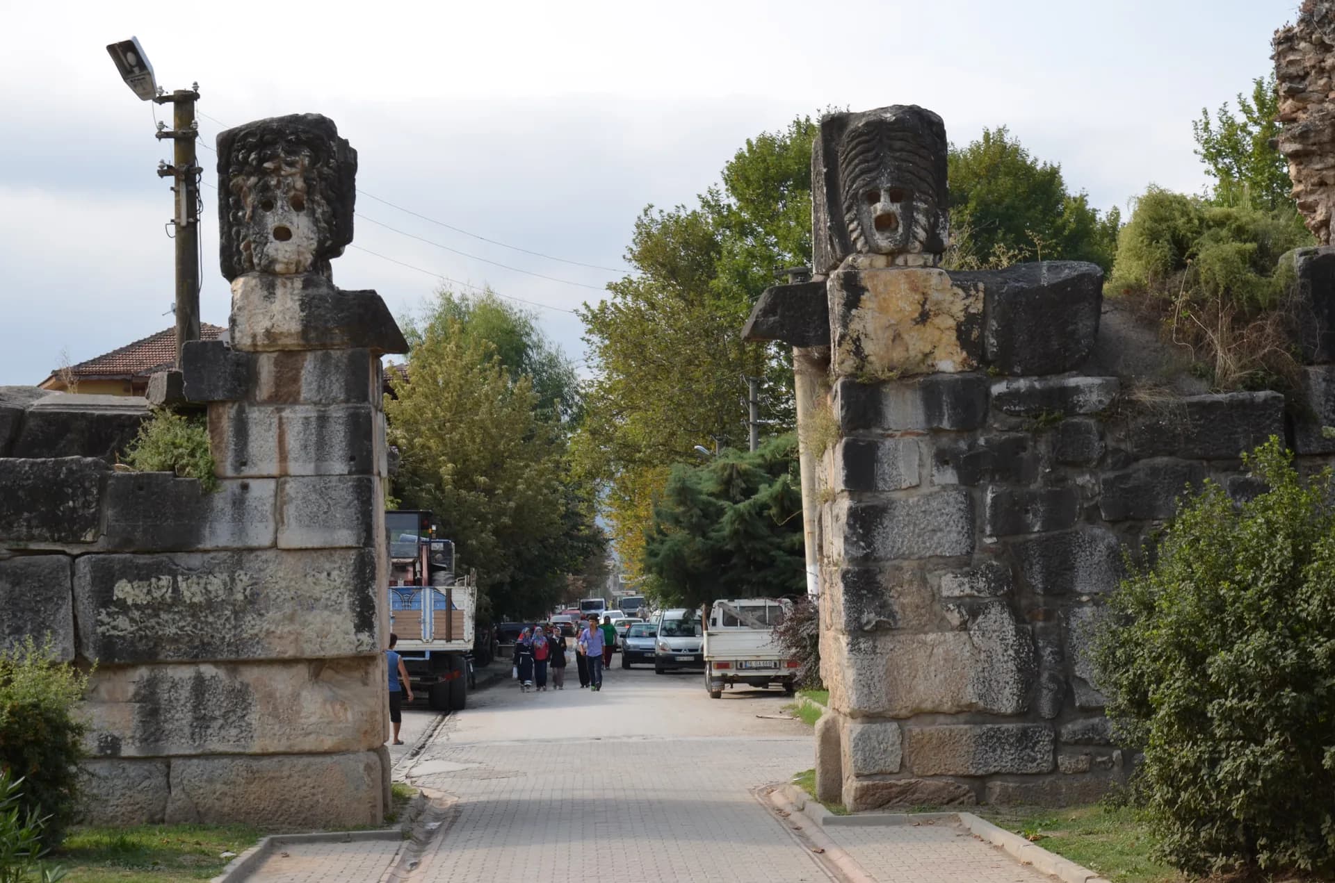 İstanbul Kapısı (Porta Constantinopolitana) — 2