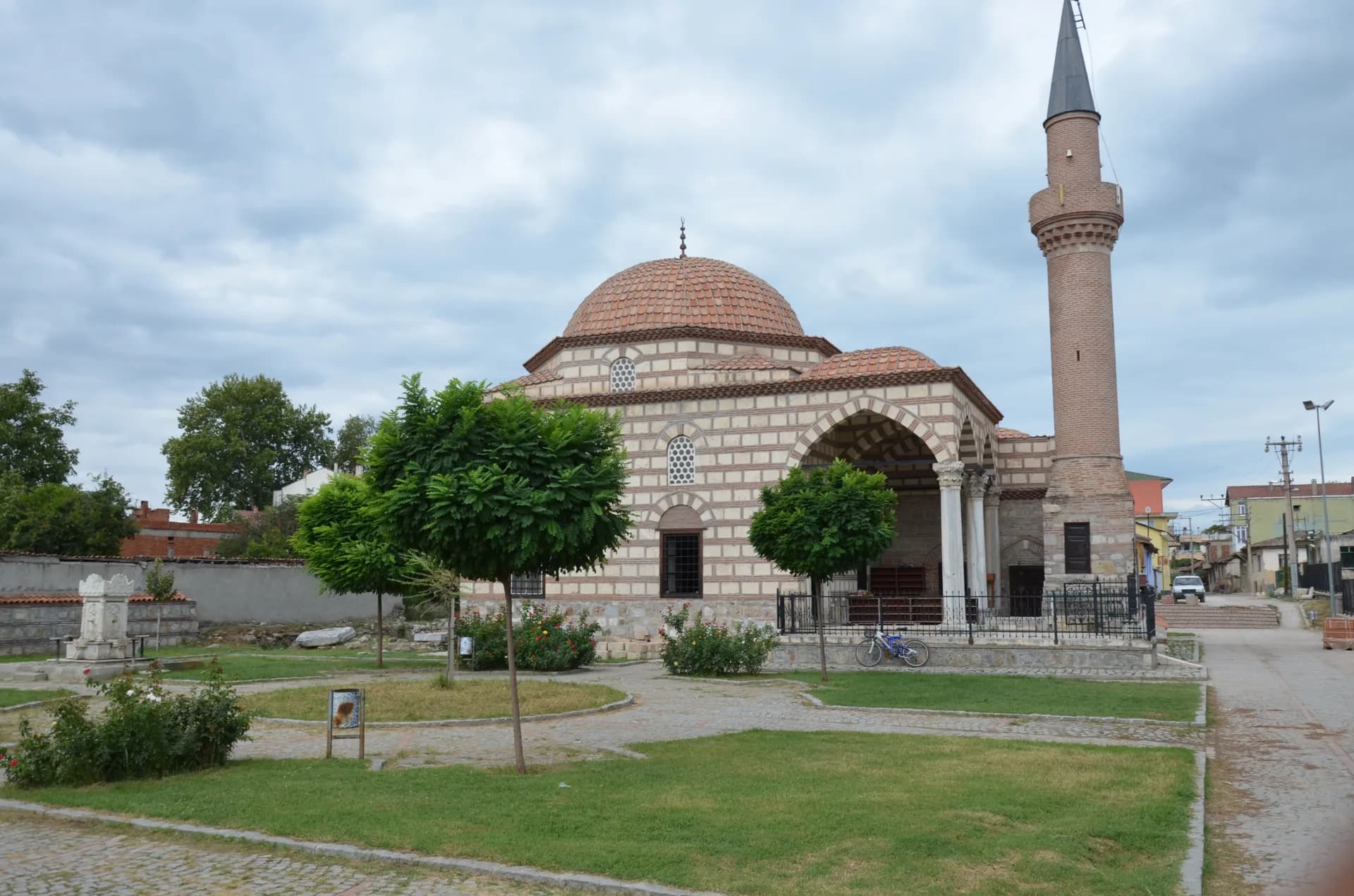 Mosquée et tombeau Cheikh Qutbuddin — 4