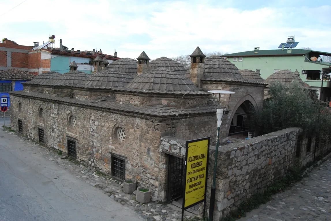 Süleyman Paşa Medresesi — 6