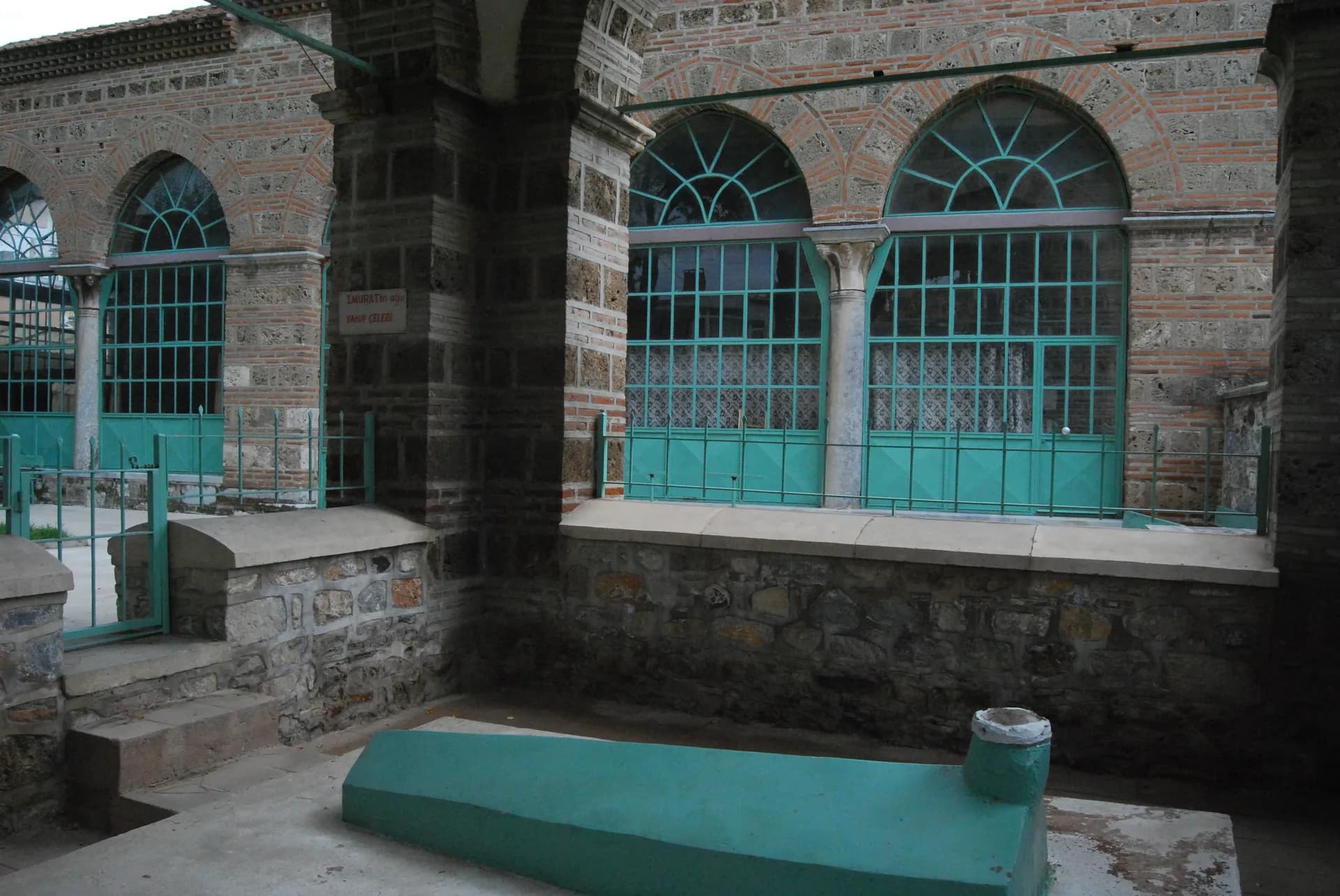 تفصيل من إزنيق لـ Yakup Çelebi Ashliye: A coolful Architecture