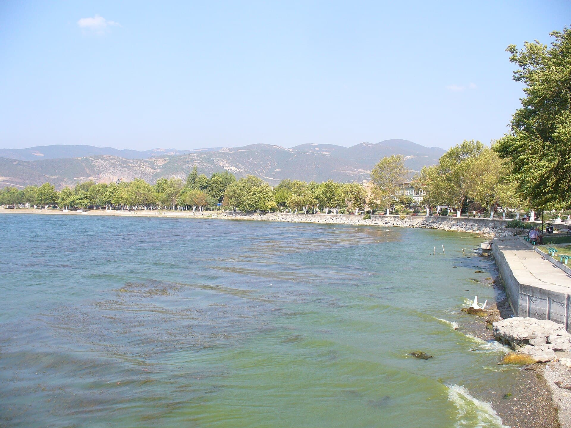 İznik Göl Bazilikası
